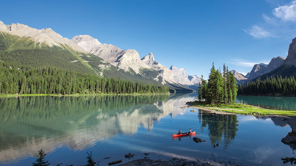 Tropical Sky holiday destinations: Maligne Lake in the Rocky Mountains railway route